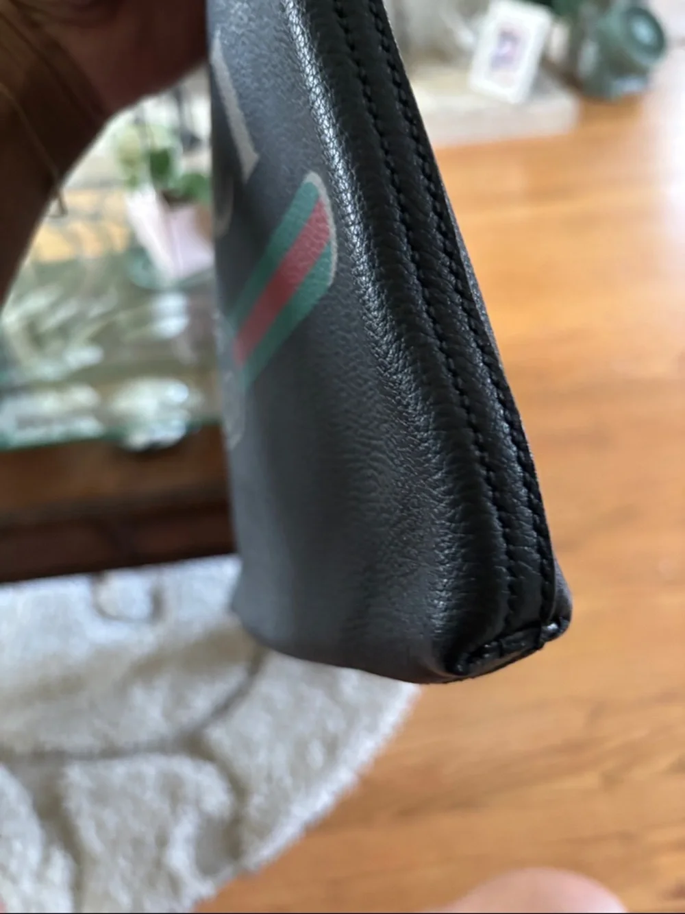 Gucci Black Leather Logo Classic Clutch with Green-Red Stripe - Picture 7 of 10